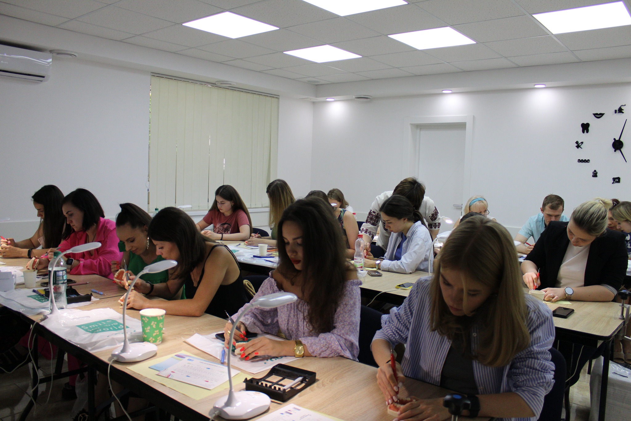 Діагностика у пародонтолоії: що збирати, де фіксувати і як